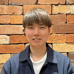 アニメ＆漫画/日本語講師のHIDEKI AIZAWA